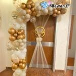 elegant newborn door decoration with balloons