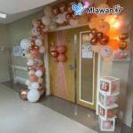 hospital room balloon decor for newborn arrival