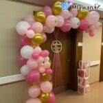 Custom baby name decoration with balloon arch for newborn hospital room