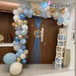 Luxury newborn room decoration with personalized name sign and balloon arch
