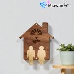 Personalized Wooden House Key Holder with Couple Keychains Keyrings