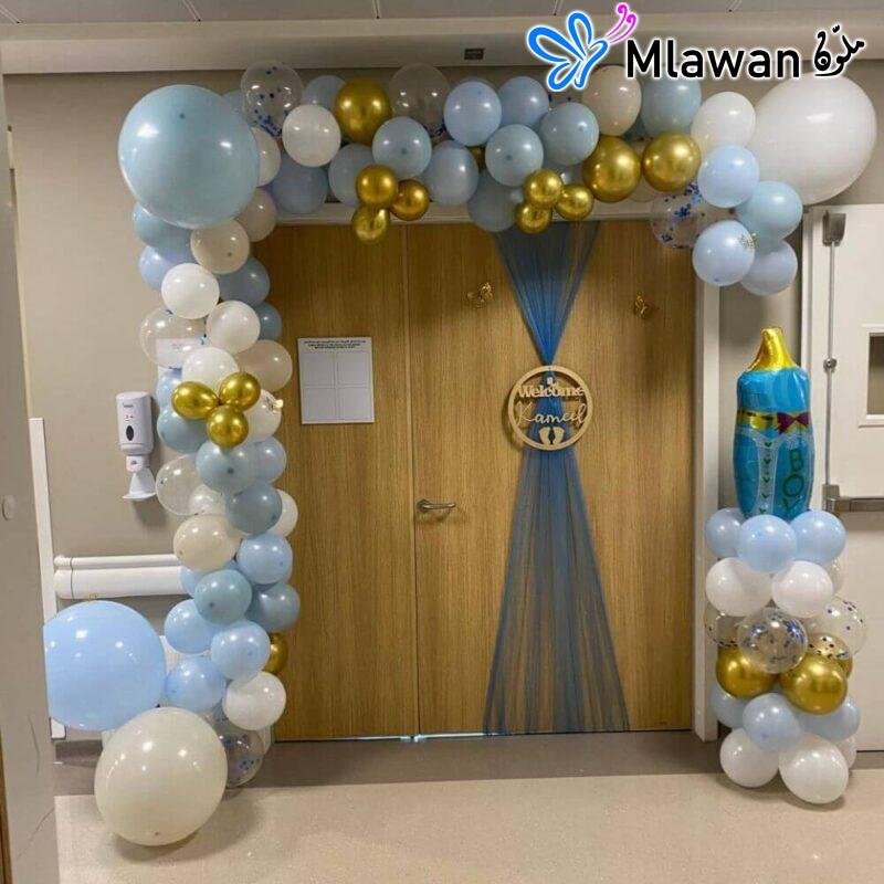 newborn hospital room decoration with balloon arch and custom name sign
