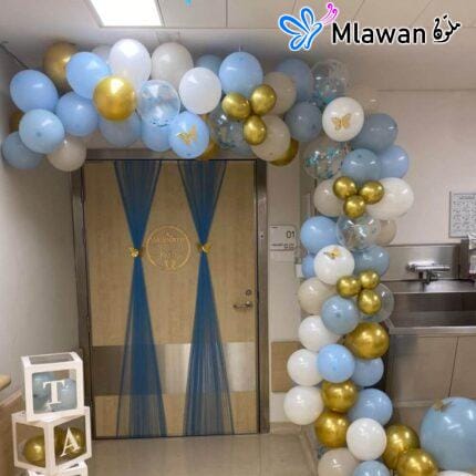 newborn hospital room decoration setup with balloons