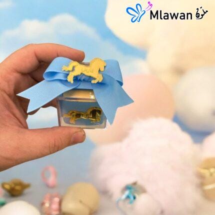 Clear acrylic favor box with custom name engraving.