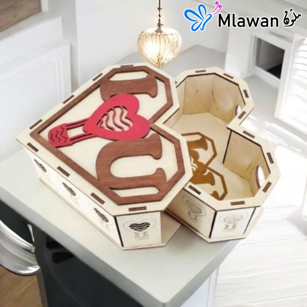 Heart-shaped wooden jewelry box with customizable engraving. Heart-shaped wooden jewelry box with customizable engraving.