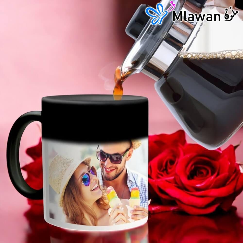 Personalized magic mug for couples with heat-sensitive color change Personalized magic mug for couples with heat-sensitive color change