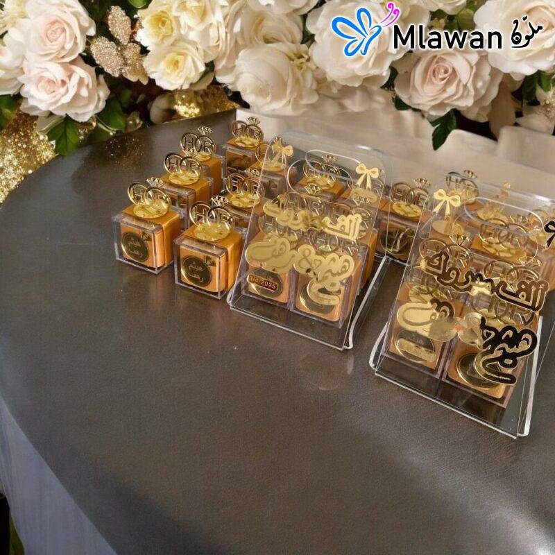 luxury chocolate tray with six cube compartments for dragées