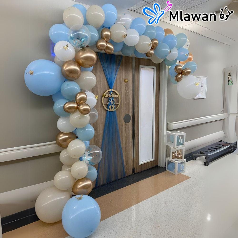 hospital room decoration for newborn baby boy featuring arc balloons and door signs Customizable balloon arch for hospital newborn celebrations
