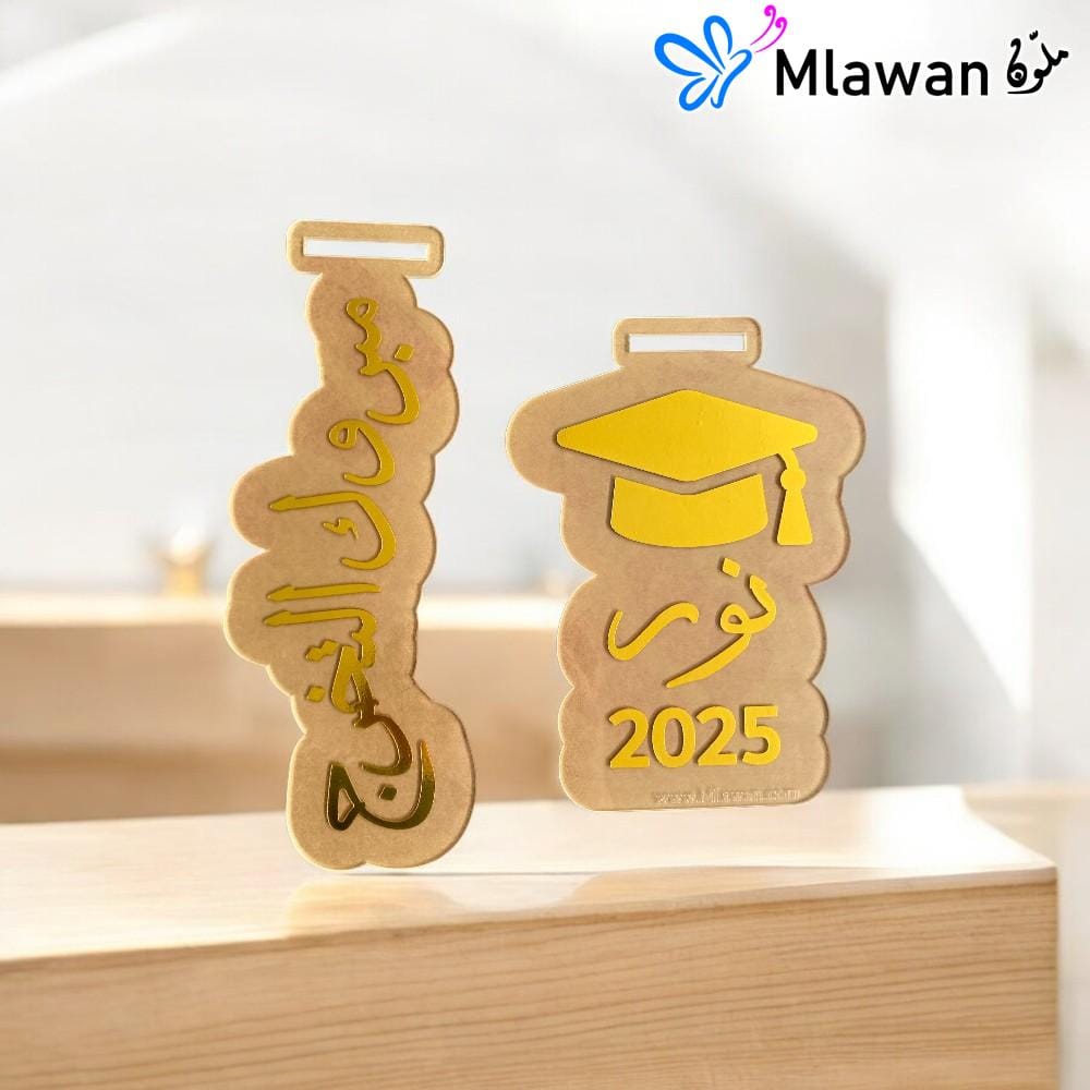 4670-10 (2) Personalized Graduation Flower Collar Unique Flower Necklace.