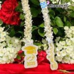 Custom Flower Leis celebrate graduation with personalized graduation flowers