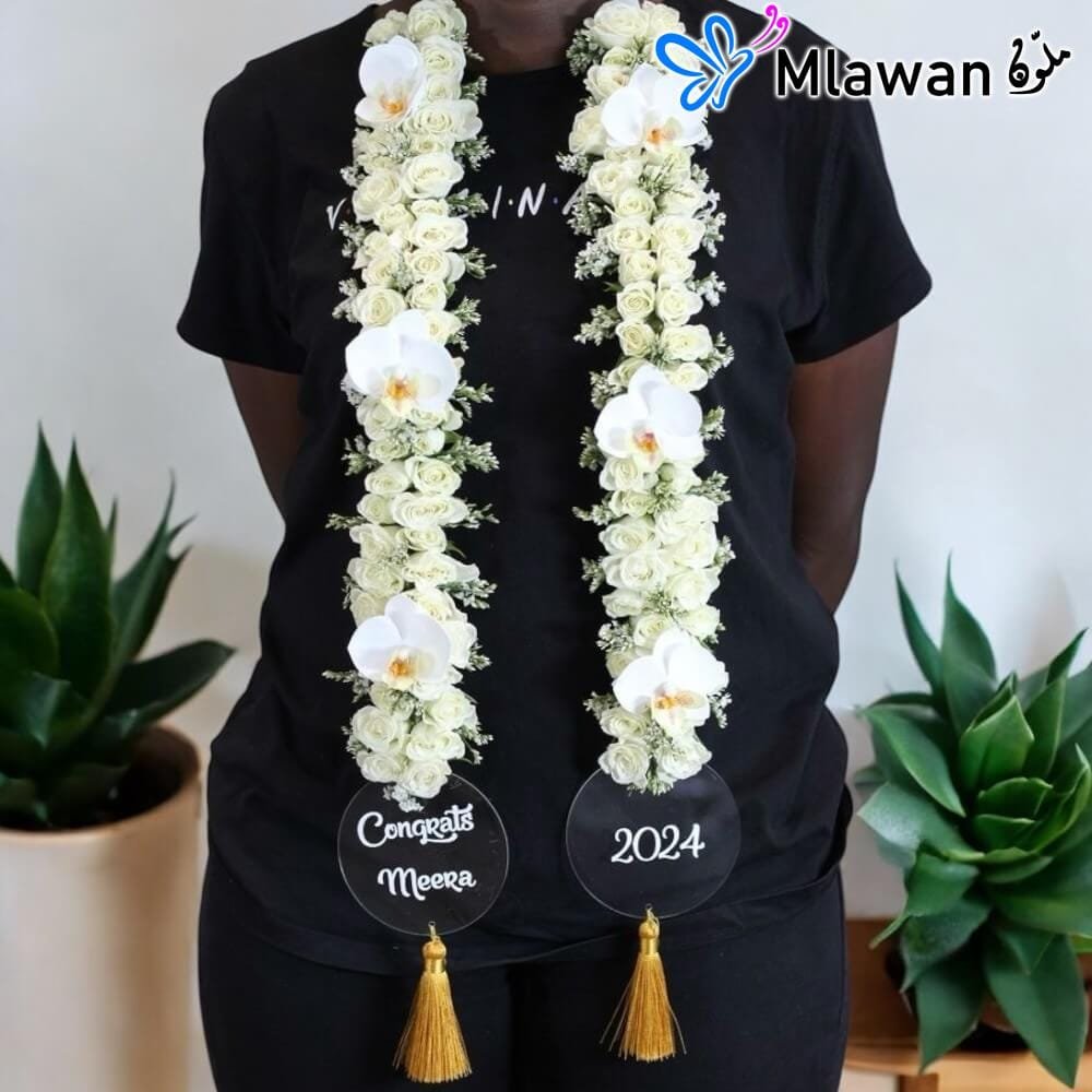 4670-9 (2) Custom Graduation Flower Collars Celebrate Graduation flower arrangements.