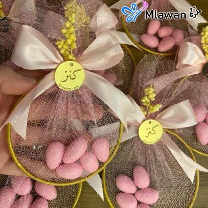 Elegant personalized newborn giveaways - Acrylic Mirror Name and dragees sweets