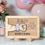 Newborn Baby Bracelet Gift for Mom personalized keepsake.