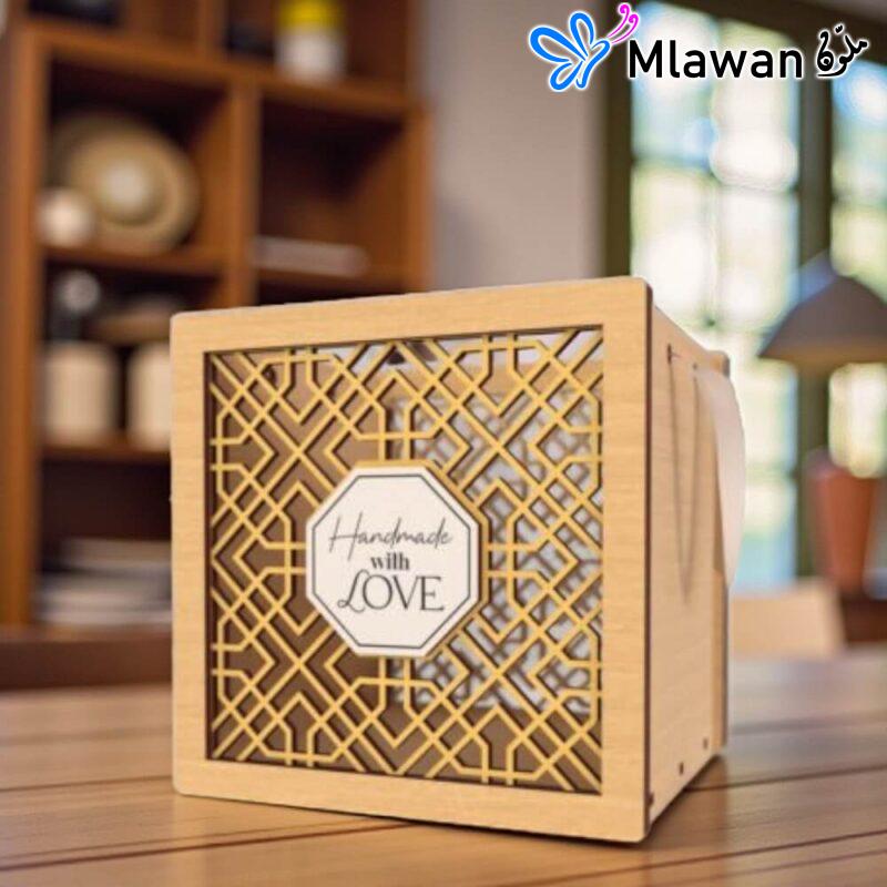 Personalized wooden keepsake box