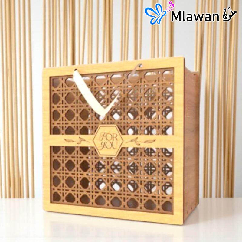 Personalized wooden keepsake box - Personalized Wooden Gift Box Custom Engraved Keepsake for Special Occasion Gifts