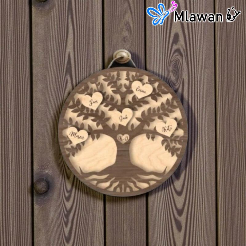 Personalized wooden family tree