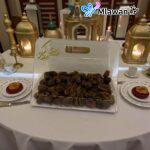 Acrylic dates gift Eid dates box Ramadan gift acrylic clear dates container - dates presented in a clear acrylic Bag gift box with a handle for Ramadan or Eid