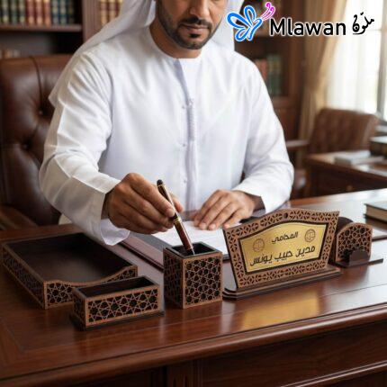 Custom Arabic calligraphy wooden desk nameplate pen holder