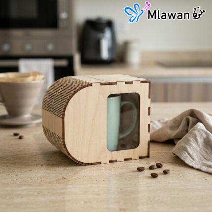 حامل أكواب خشبي محفور بتصميم متشابك
